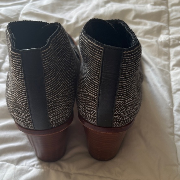 Matt Bernson Black and Gray Ankle Booties - Picture 3 of 8